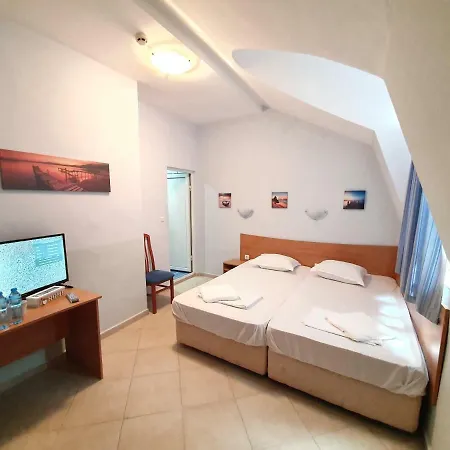 Hotel Akroza New 1 Apart Baltschik